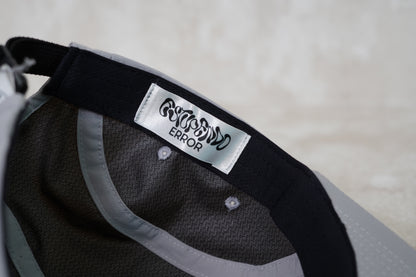 Gorra Five Panels gris