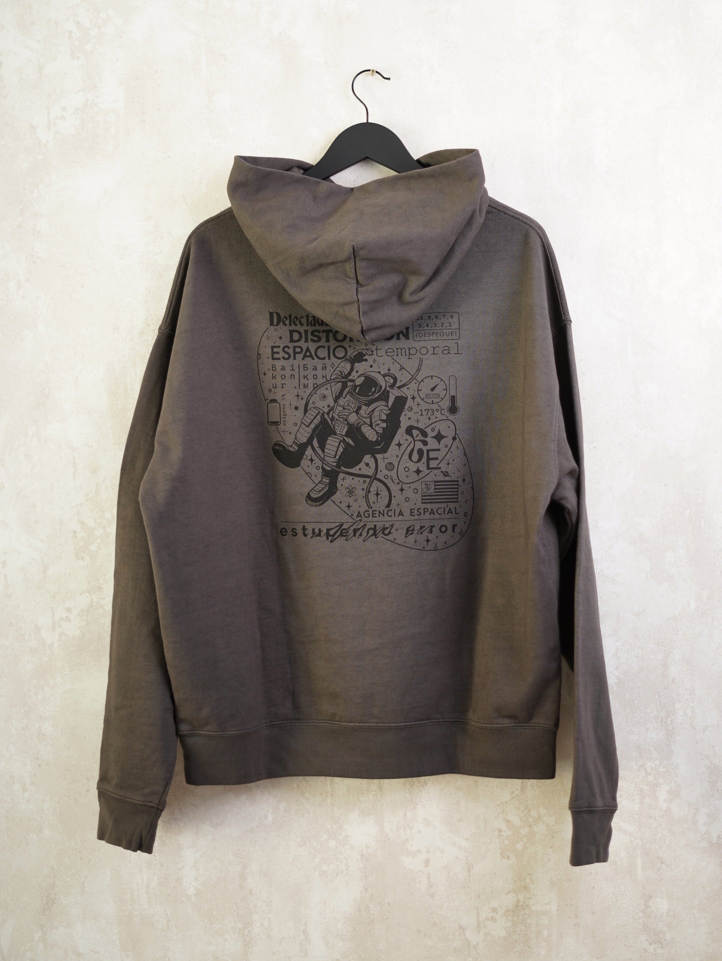 Sudadera Gris Oversize Astronauta